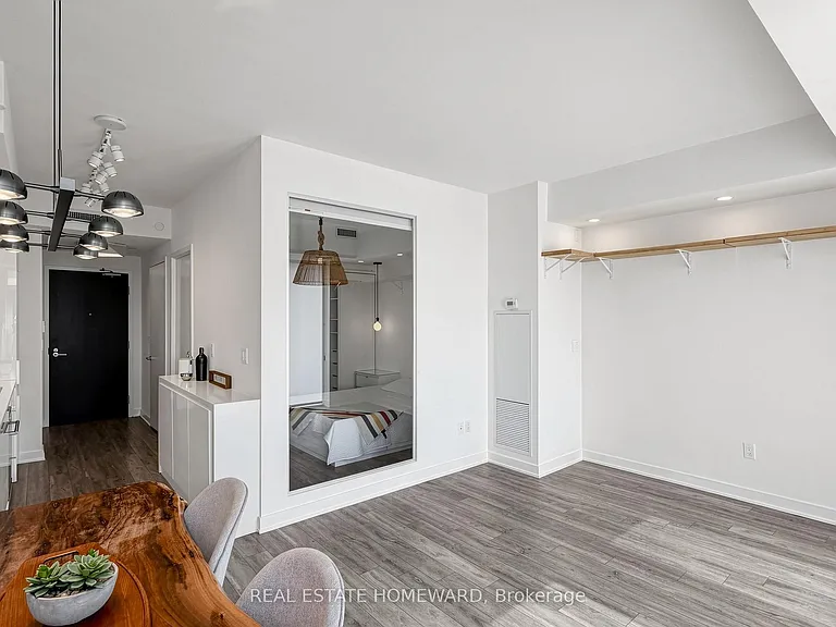 106 Dovercourt Rd #706 — Photo 11