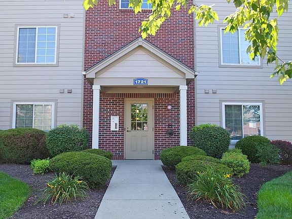 3rd image of 1721 Waterstone Blvd APT 205