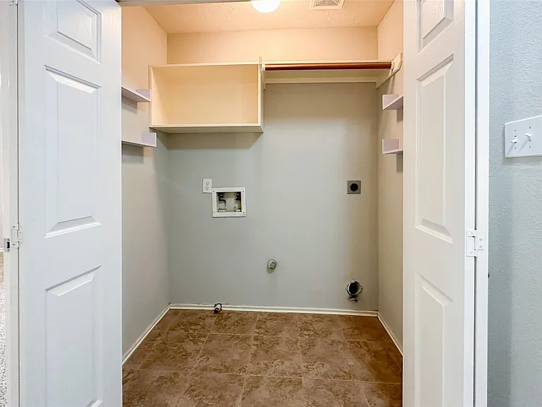 131 Anise Tree Pl — Photo 26