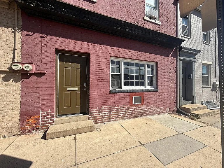 101 - 103 N Hanover St — Photo 5