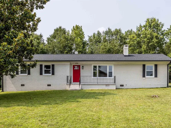 1314 Jackson St, Burlington, NC 27217
