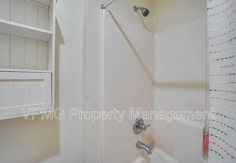 2835 Nw Hl — Photo 33