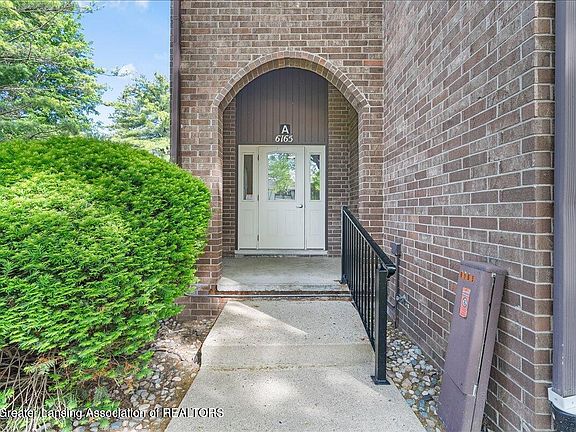 4th image of 6165 E Innkeepers Ct #76