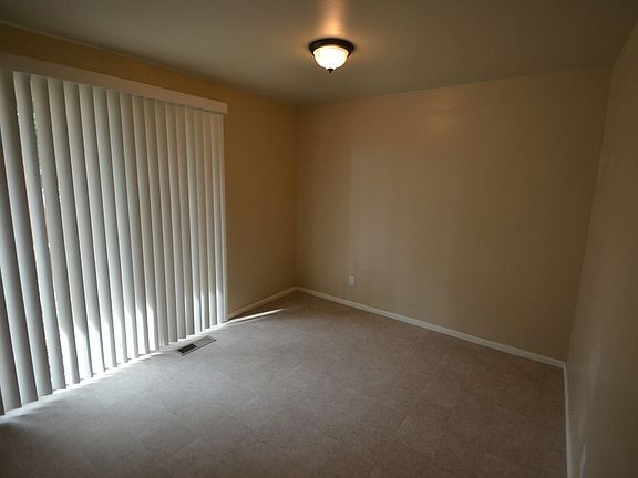 4th image of 29001 42nd Ave S