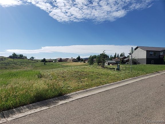 3rd image of 277 Harvest Drive