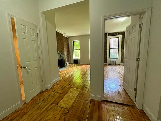 Rented by Best Apartments North Inc | media 4