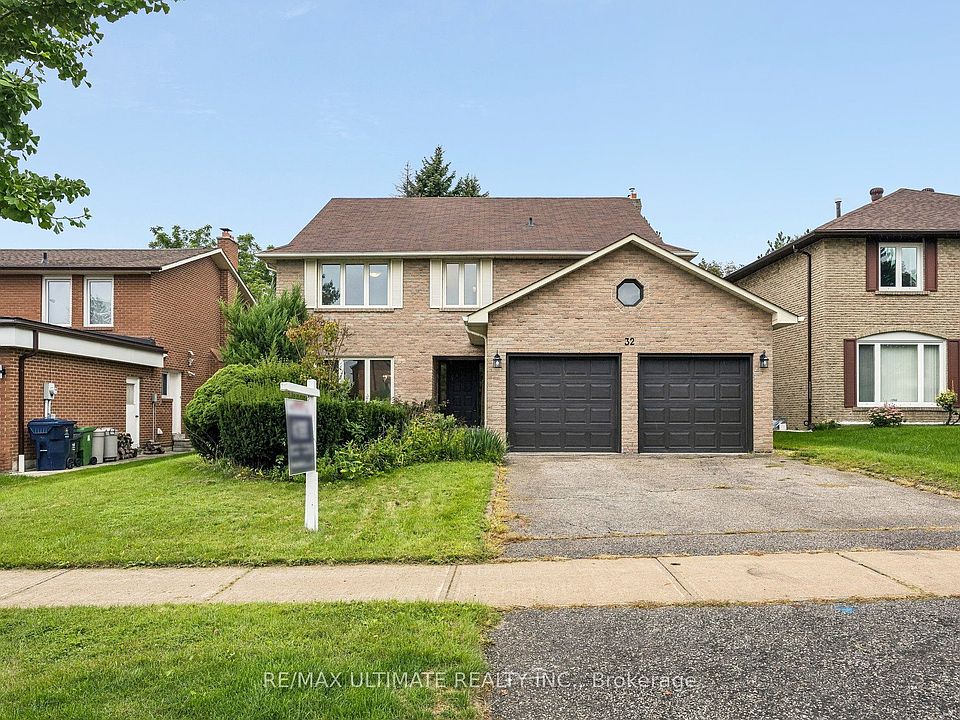1st image of 32 Saddletree Dr