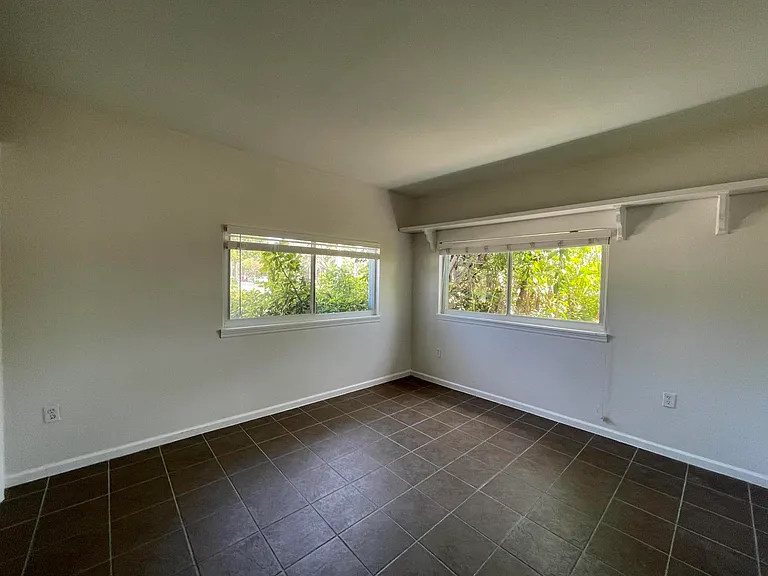 701 SE 4th St #WEST — Photo 20