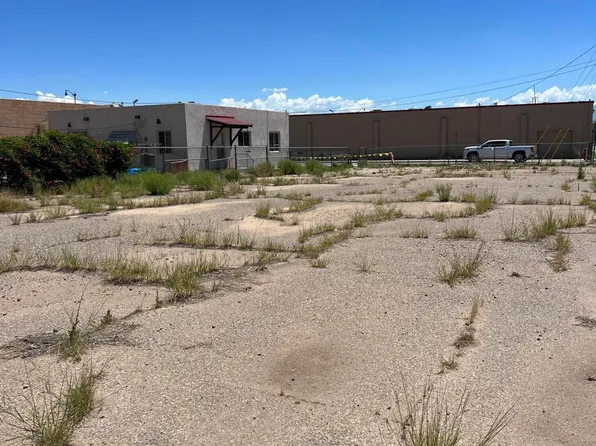 Goebel Ave, Belen, NM 87002