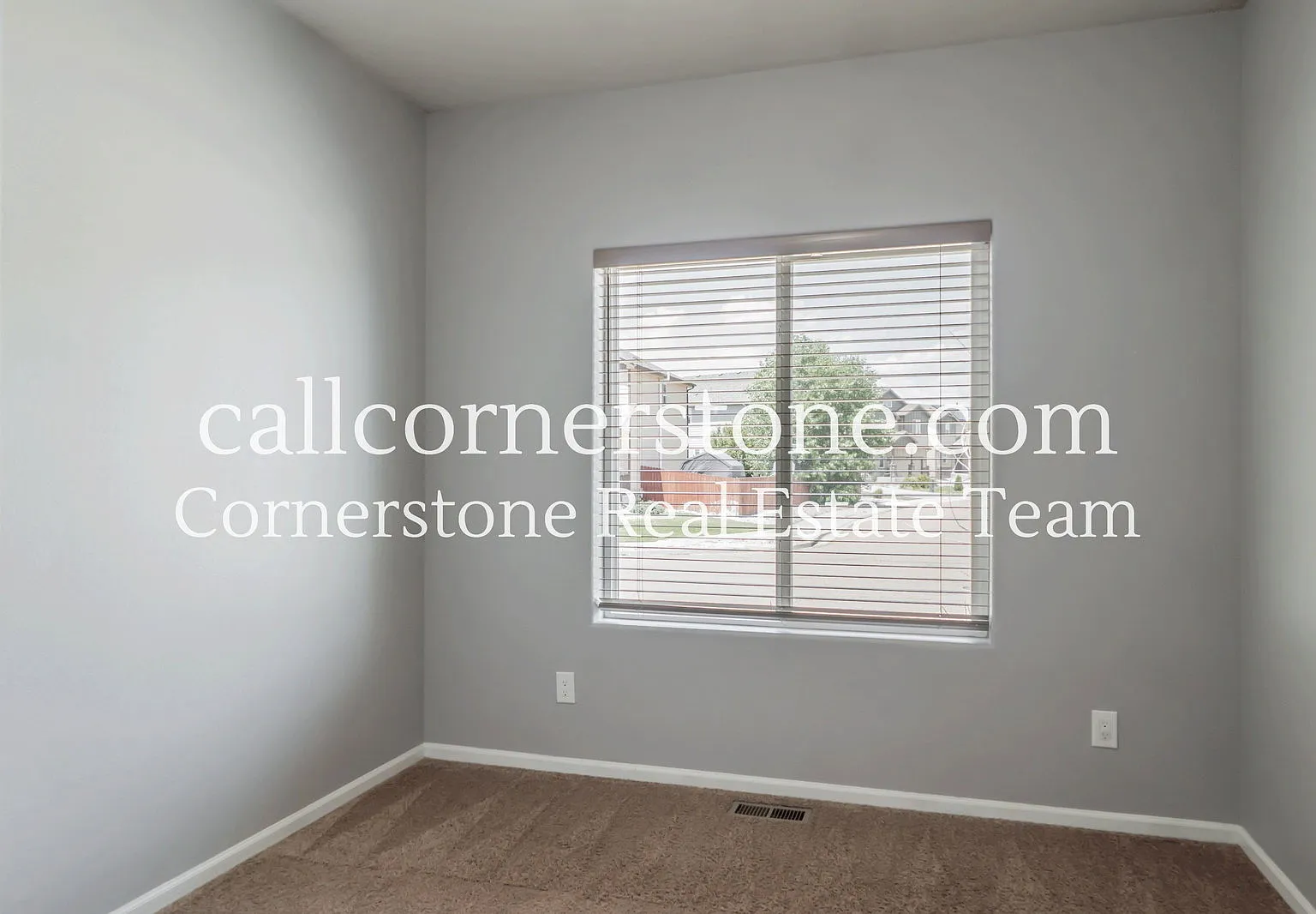 3 bed, 2.0 bath, 1701 sqft, $2,122 — Photo 3