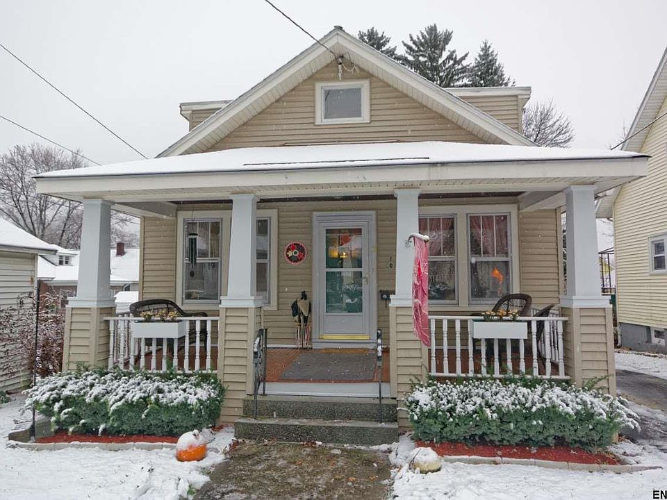 1st image of 8 Euclid Ave