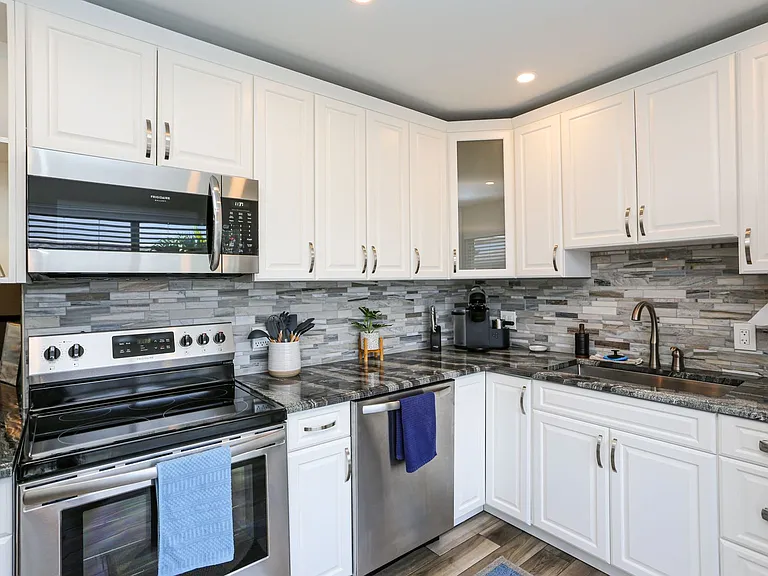 195 Peppermint Ln #4 — Photo 31