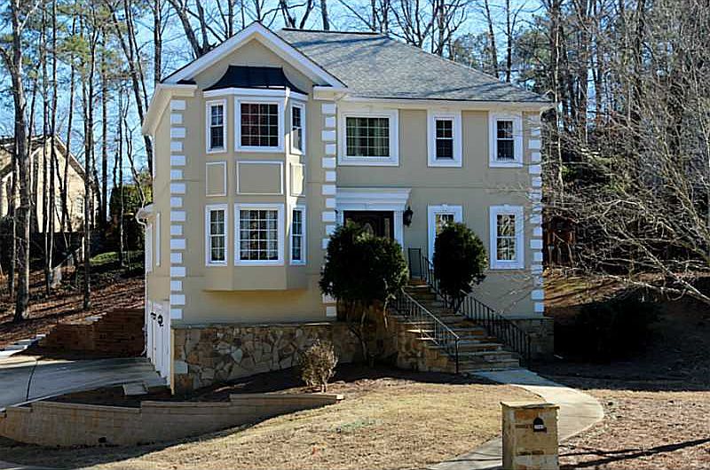1st image of 2995 Georgian Manor Dr