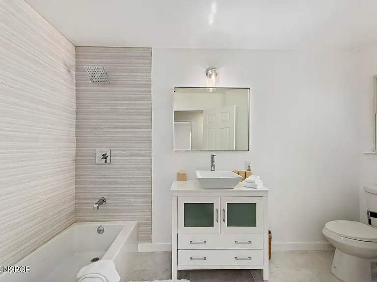 681 Daniel Dr — Photo 16
