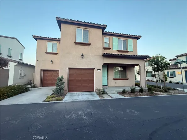 1933 S Apple Tree Way, San Bernardino, CA 92408