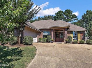 121 Jordan Dr, Brandon, MS 39047