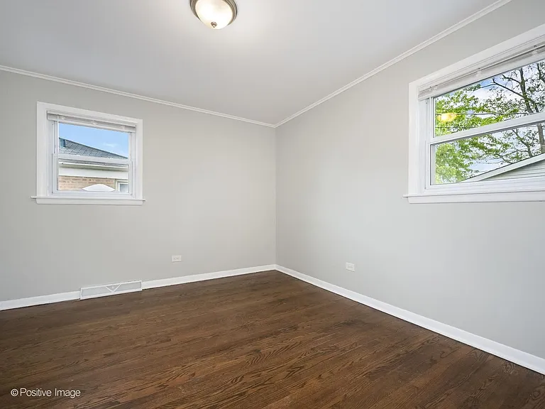 14341 Dobson Ave — Photo 13