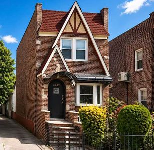 48-27 59th St #1, Woodside, NY, 11377
