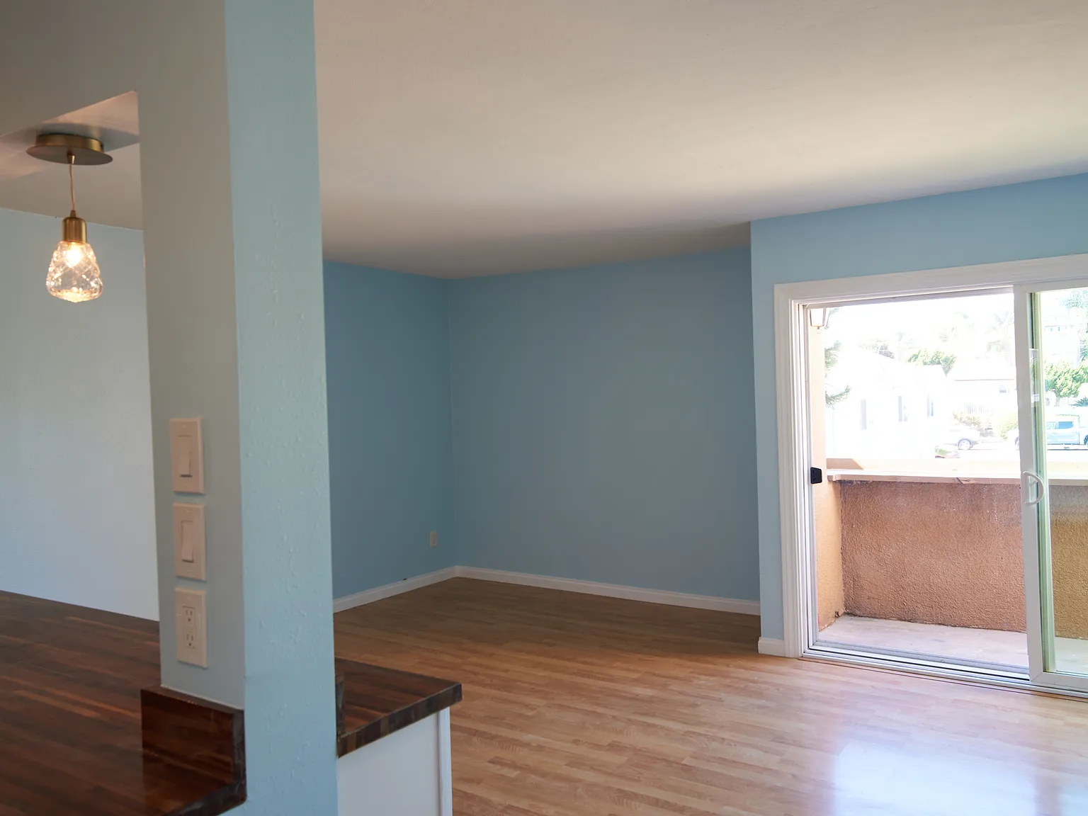 1 bed, 654 sqft, $3,150 — Photo 4