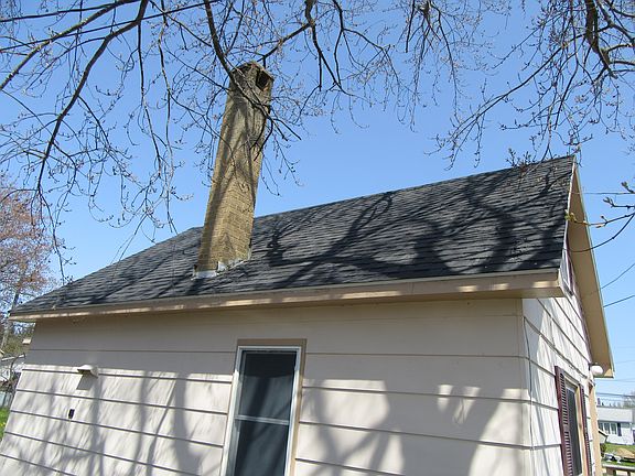 3rd image of 135 N 4th St