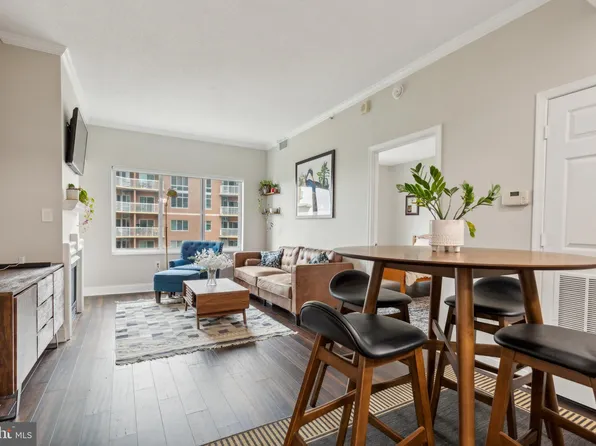 3101 N Hampton Dr APT 1414, Alexandria, VA 22302