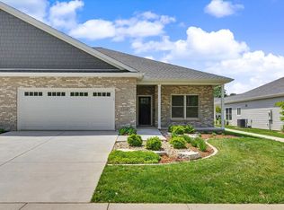 514 S 6th St, Fairbury, IL 61739
