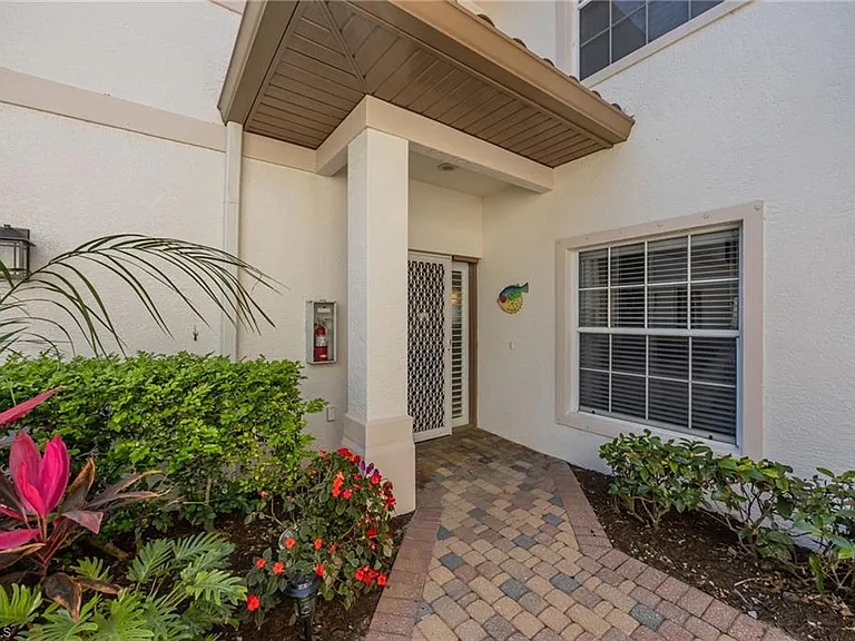 8200 Saratoga Dr #401 — Photo 2