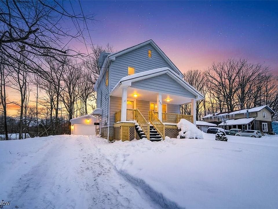 1st image of 207 Forest Dr