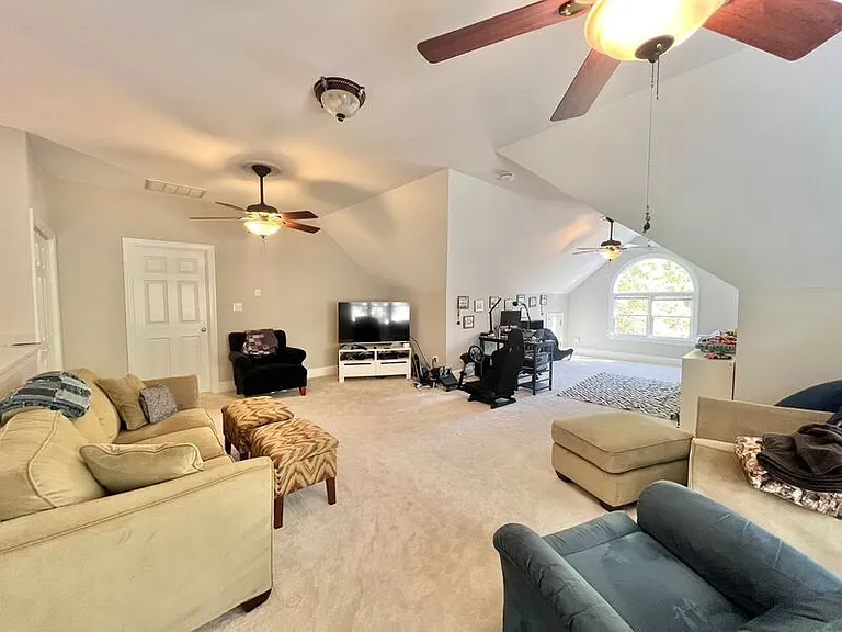 9105 Kirkhill Dr — Photo 28
