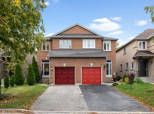 584 Willowick Dr, Newmarket, ON L3X 2A9