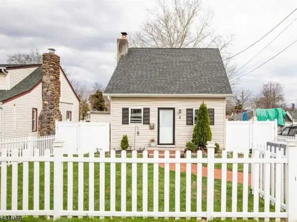 8 Navajo Ave, Parsippany-Troy Hills Twp., NJ 07034