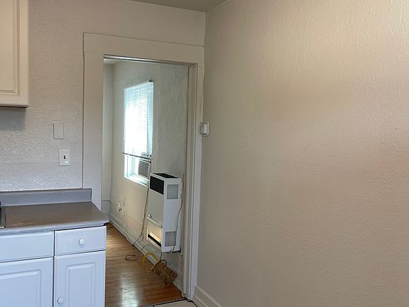 2nd image of 545 N California St #11