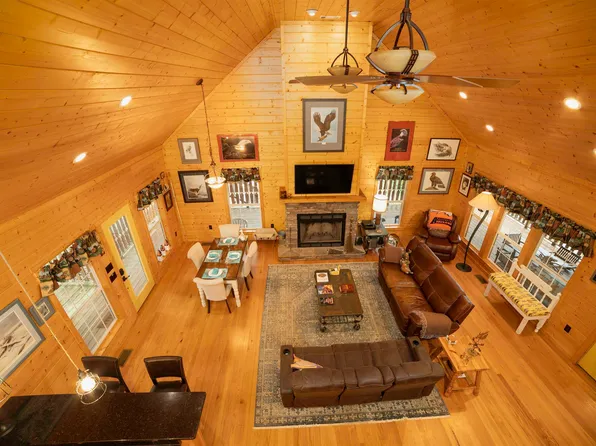 76 Leisure Ln, Delta, AL 36258