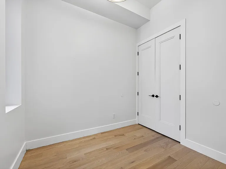 20 Storms Ave #2 — Photo 15
