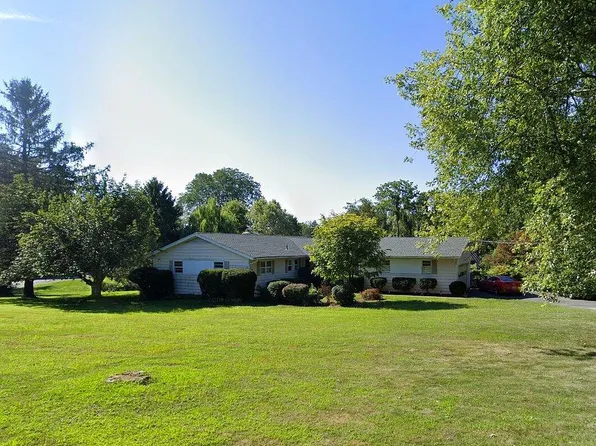 15 Continental Ln, Titusville, NJ 08560