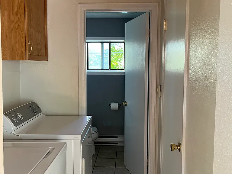 1224 Maple St — Photo 6