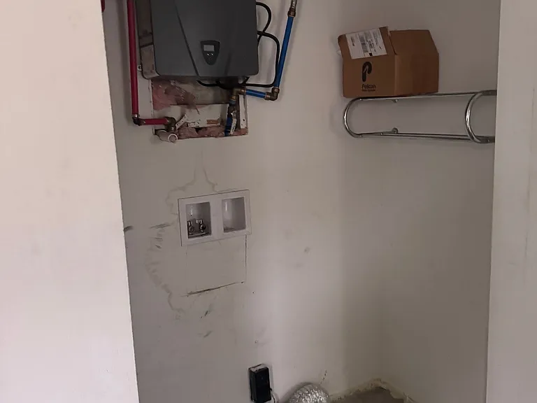 920 Sycamore St — Photo 4