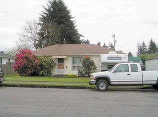 1927 W 37th St, Vancouver, WA 98660