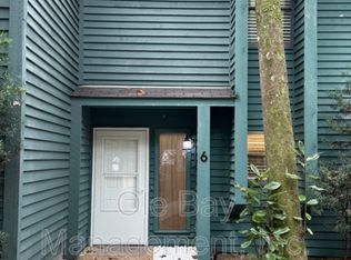 6 Summer Oaks Dr, Daphne, AL 36526