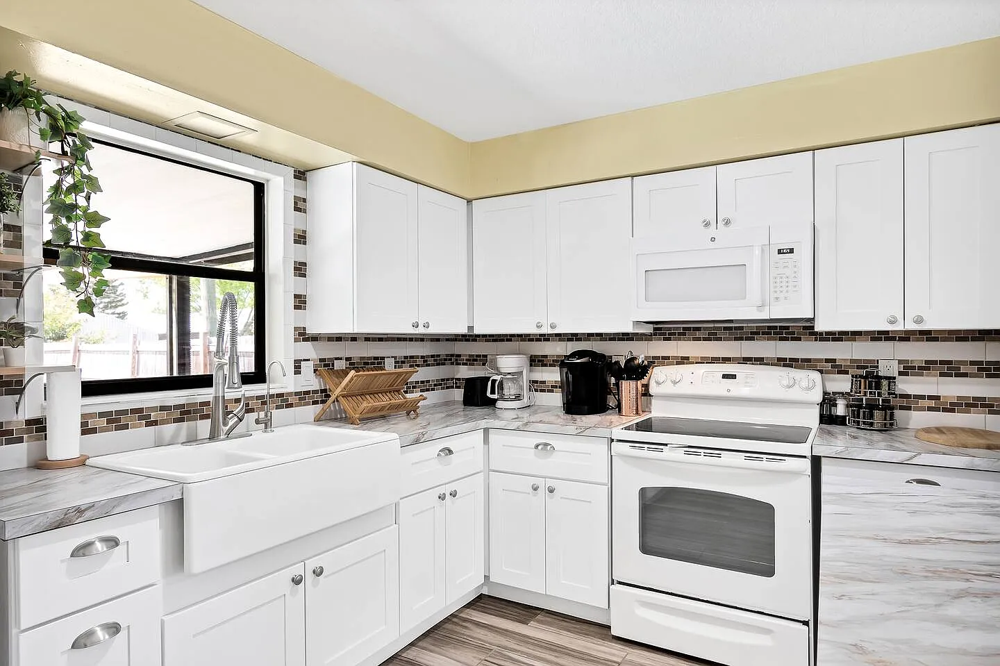 1 bed, $1,700 — Photo 3