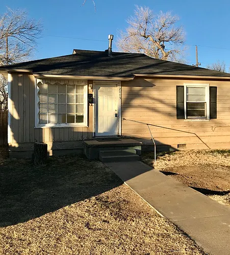 2405 Rule St Photo 1