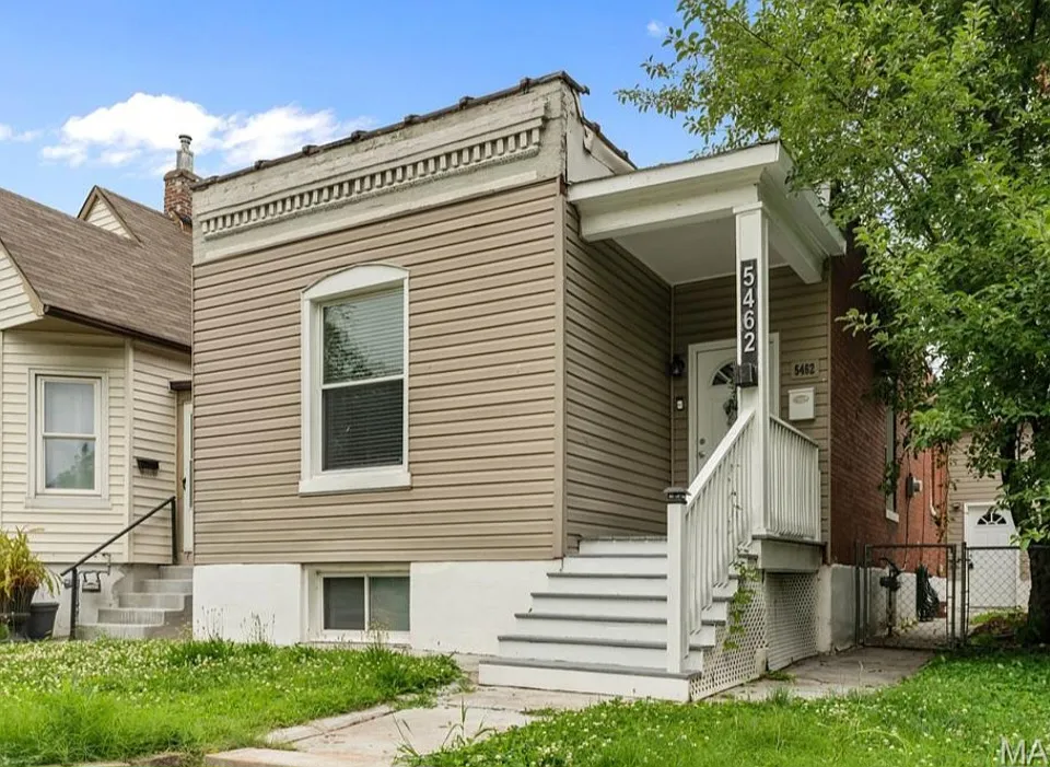 5462 Christy Ave