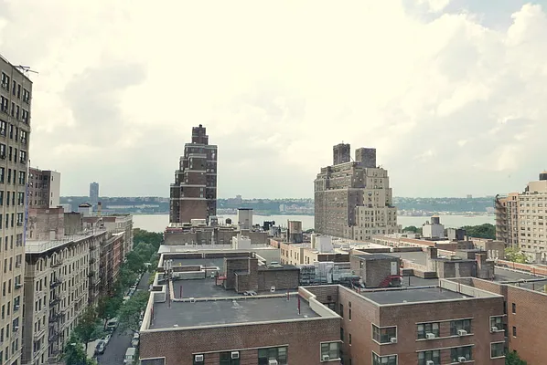 Rented by JK Dansar Corp | media 7