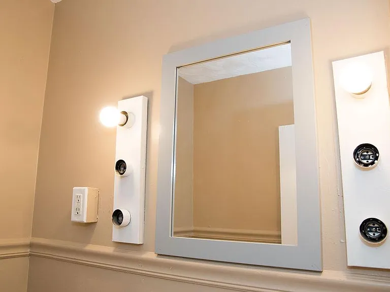 1223 Greenbrier Rd #1/2 — Photo 5