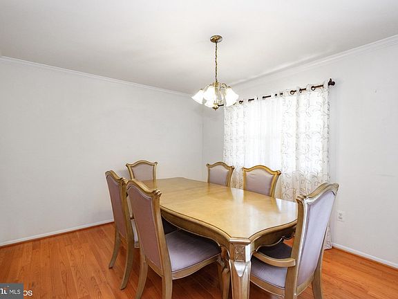 2nd image of 5602 Nibbs Ct