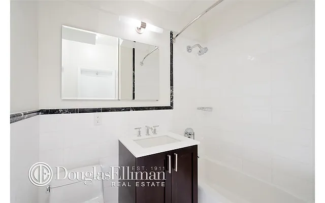 Rented by Douglas Elliman | media 17