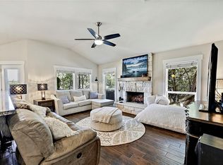 1 Rolling Hills Rd, Wimberley, TX 78676