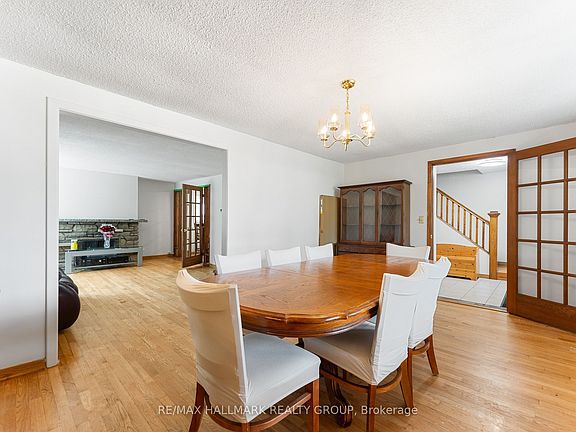 5th image of 876 Pinecrest Rd