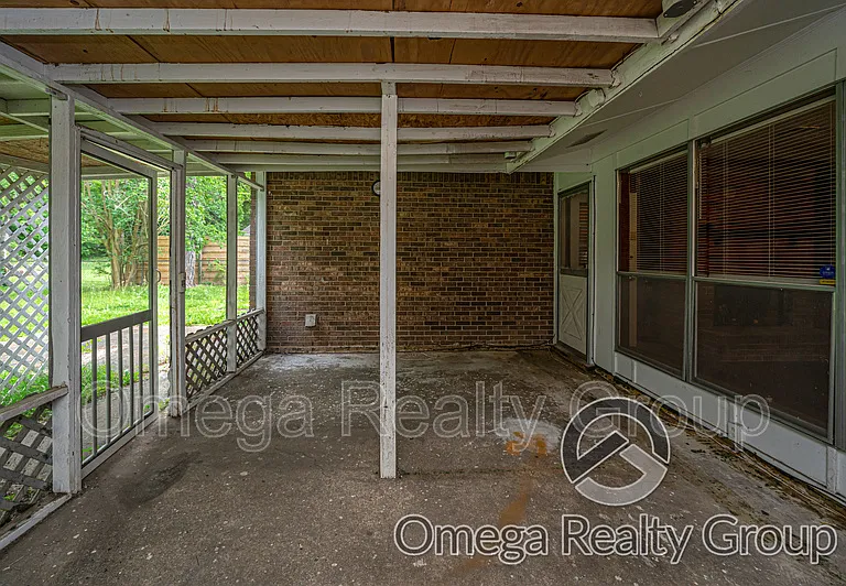 4078 Strathmore Dr — Photo 32