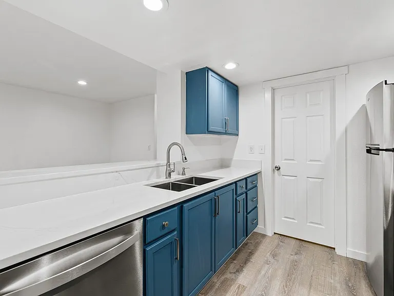 14620 NE 31st St #E304 — Photo 8
